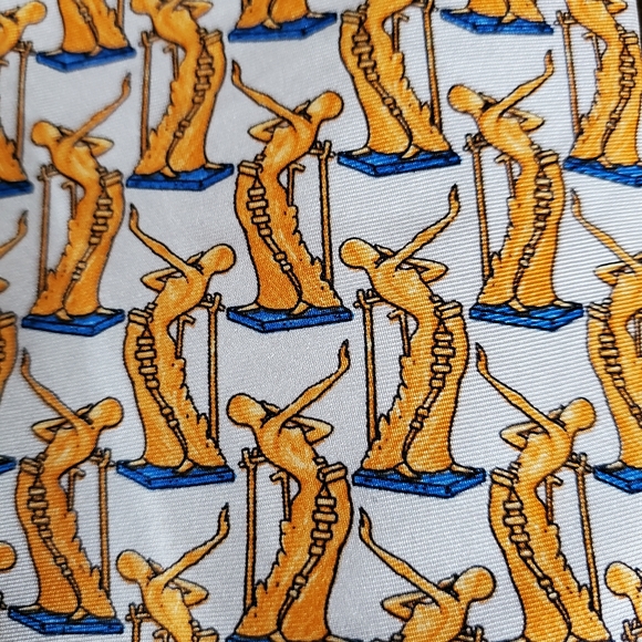 Vintage La Femme en Flammes Silk Tie - Picture 2 of 5